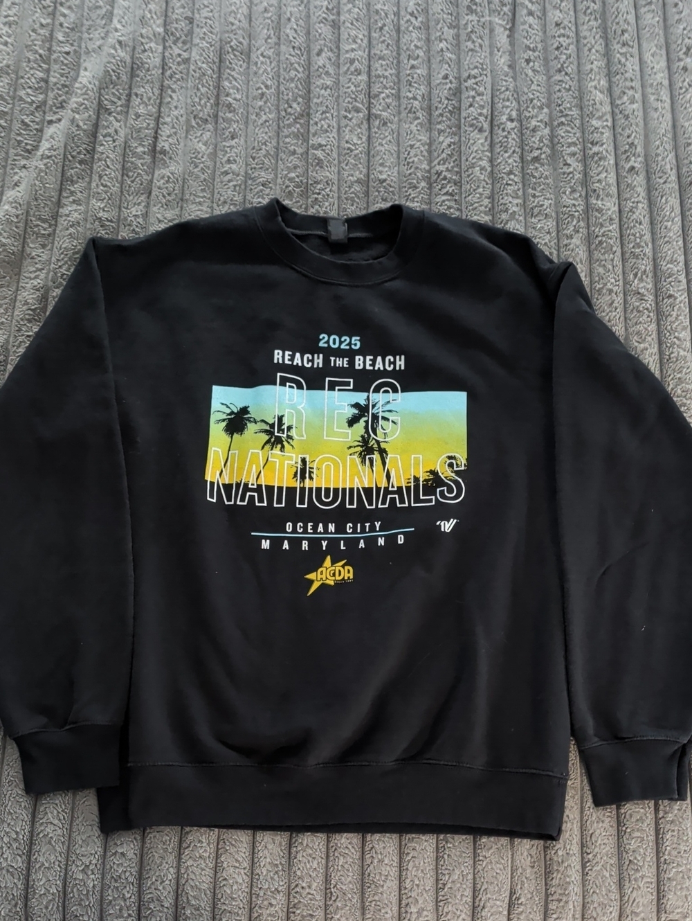 Black 'Reach the Beach' Cheerleading Nationals Crewneck Heavyweight Sweatshirt